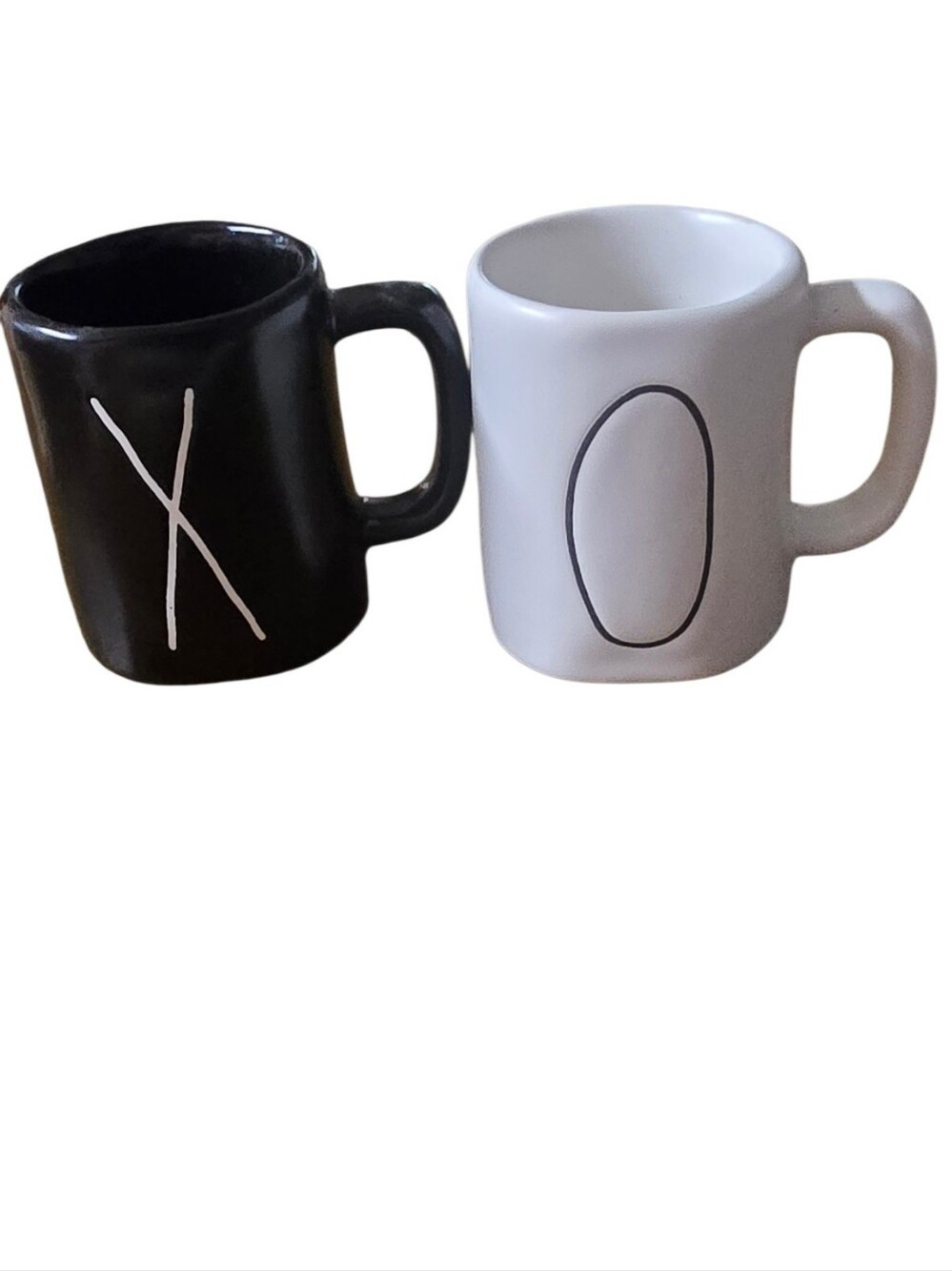 Rae Dunn Tic Tac Toe Mug Set - Black & White Game Board - Picture 2 of 3